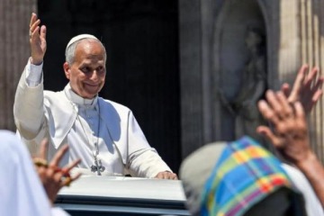 Foto de El Papa León XIV retoma su agenda tras la operación pulmonar