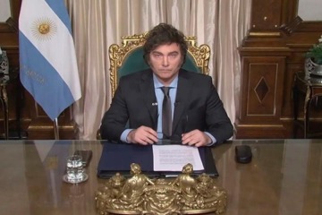 Foto de Milei designó dos nuevos funcionarios en Capital Humano y Salud