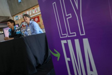 Foto de Mayra Mendoza celebró la sanción de la Ley Ema: “Lo virtual también es real”