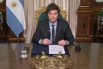 Foto de Milei retoma la agenda oficial con una reunión de Gabinete y viajes por el interior