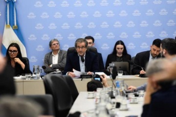Foto de El oficialismo suspendió la reunión de Presupuesto frente a la presión del PRO y la UCR